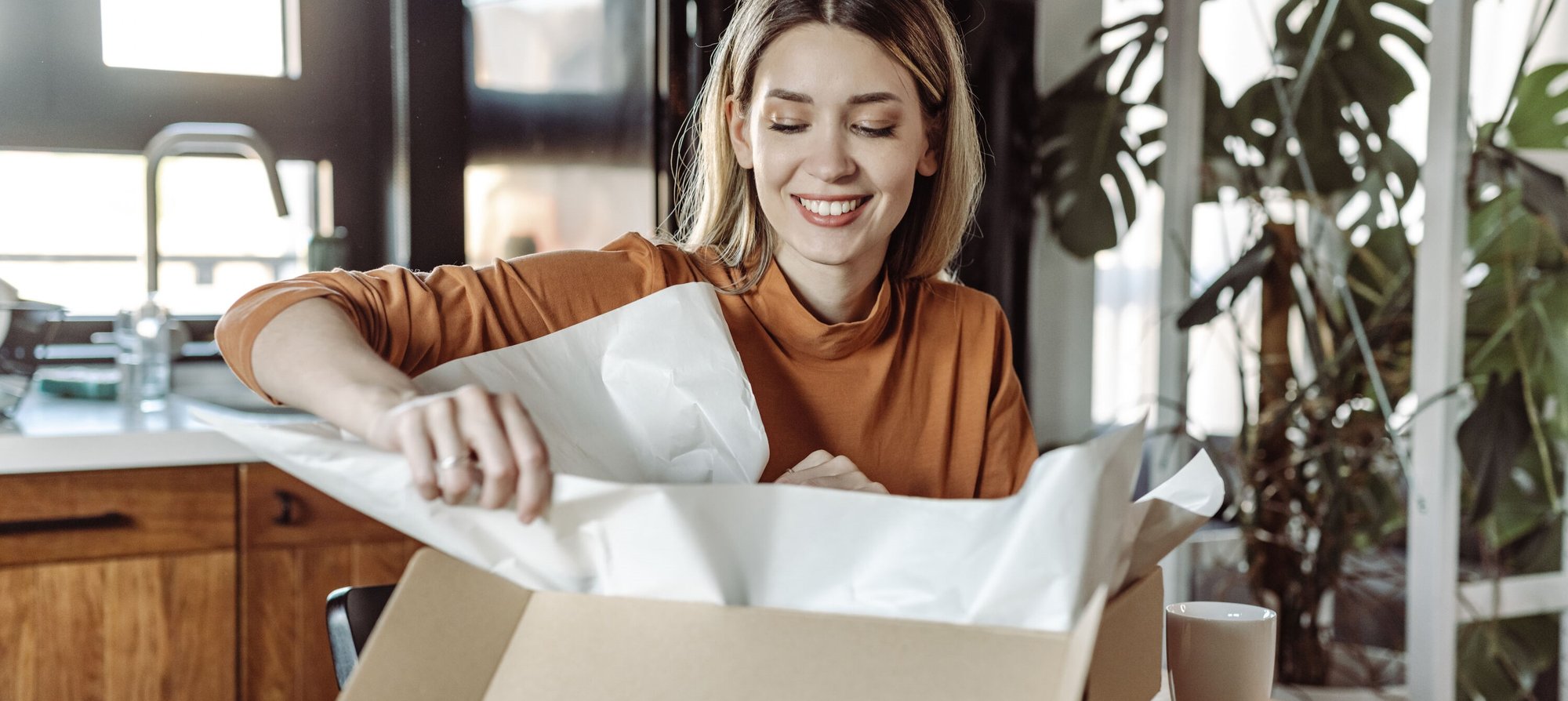End-Client Poland_woman_box-large